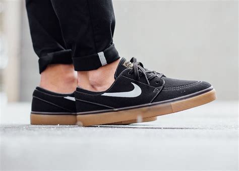 nike sb janoski schwarz braun|nike sb janoski black gum.